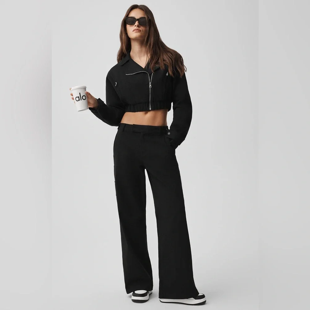 ALO Yoga excellent size